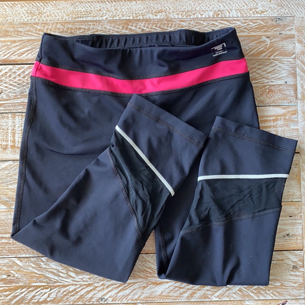 π Fila Colorful Sexy Capris - small π - Picture 4 of 10